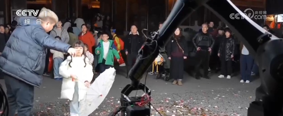 透过“科技旅拍”“电子年货”“冰雪+宠物”解锁春节消费新亮点